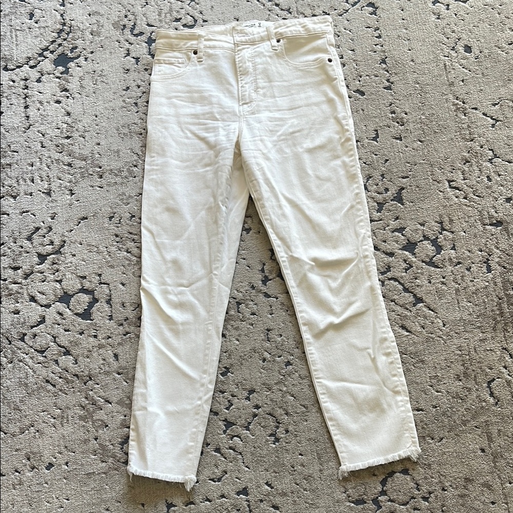 Abercrombie & Fitch High Rise Super Skinny Jeans White Size 29